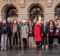 Livenet-Teamfoto auf dem Bundesplatz